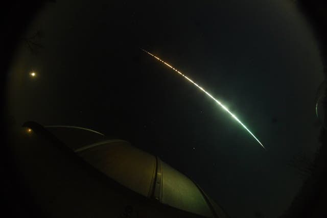 <p>Timelapse image of the meteor fireball</p>